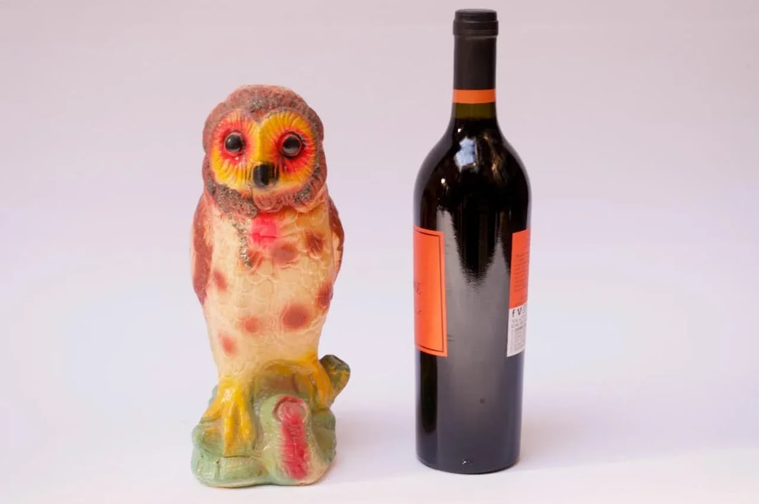 Mid-Century Carved and Painted Chalkware Owl - 7