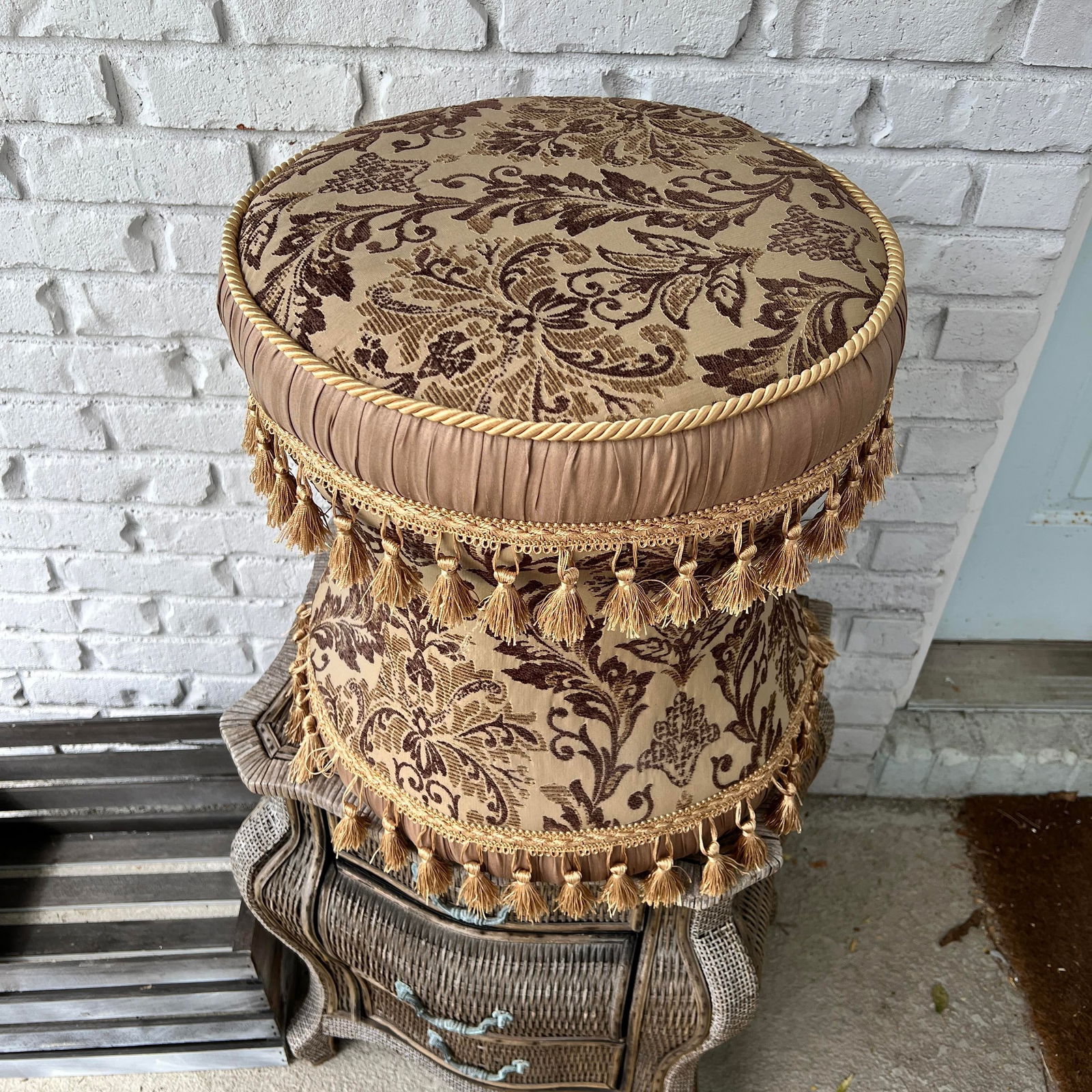 Hour Glass Shape Tassel Trimmed Footstool - 2