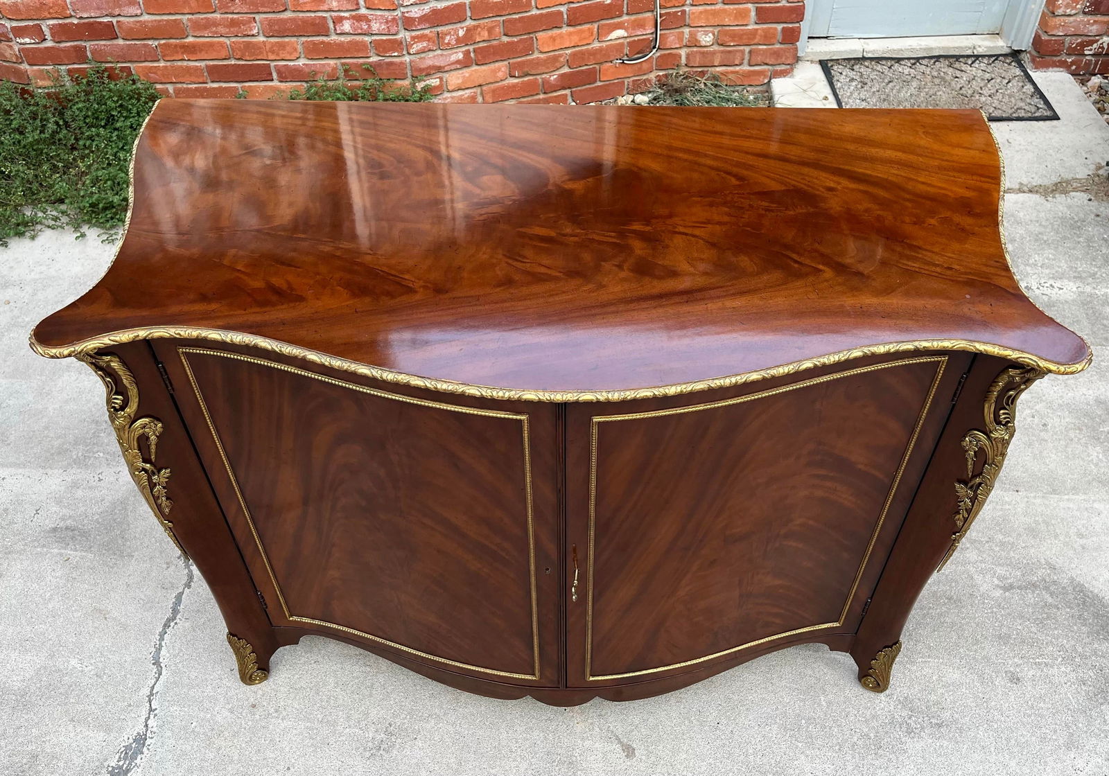 Large Baker Furniture Italian Mahogany Dry Bar Cabinet Commode - 4