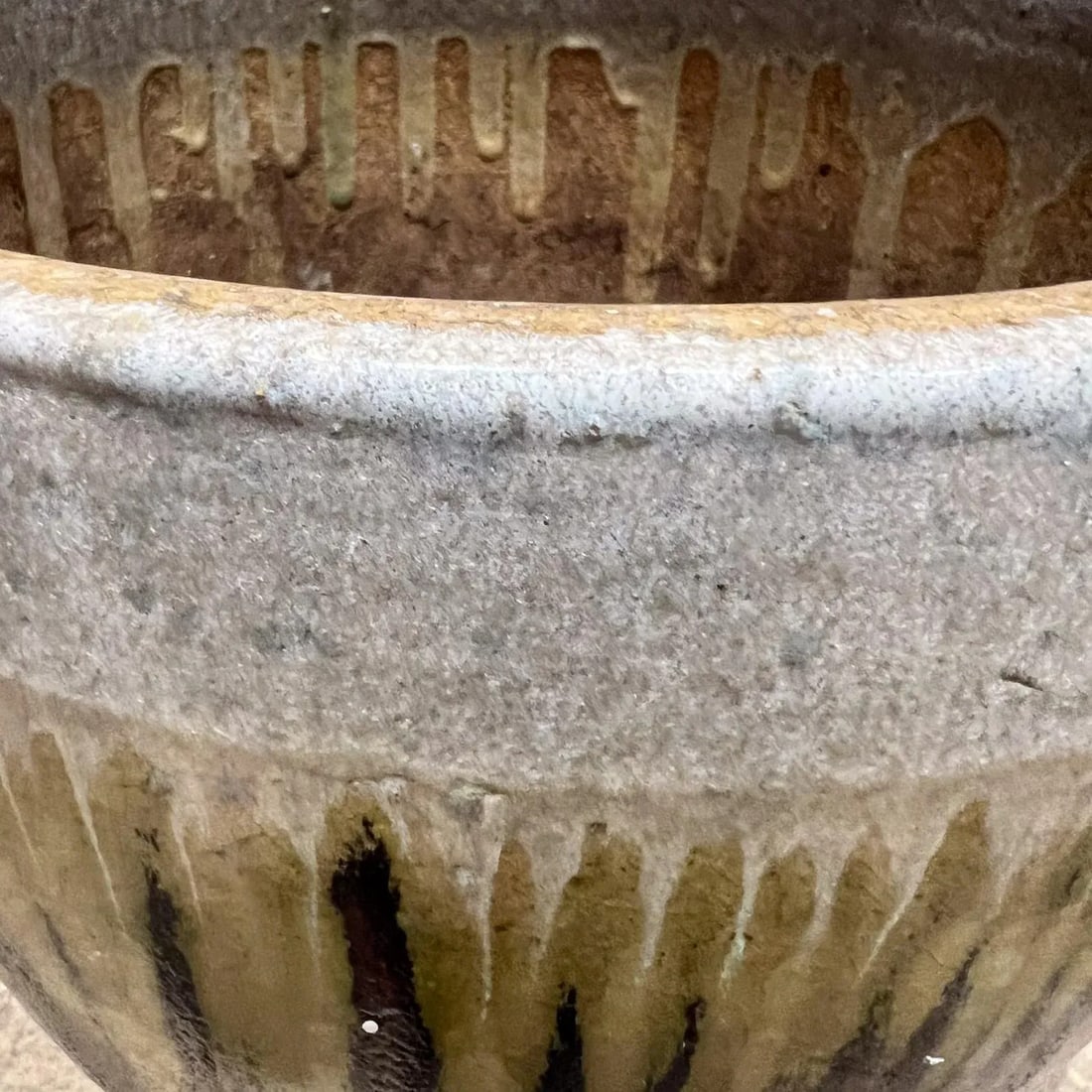 1970s Artisan Lava Drip Glaze Planter Pot Red and Green - 2