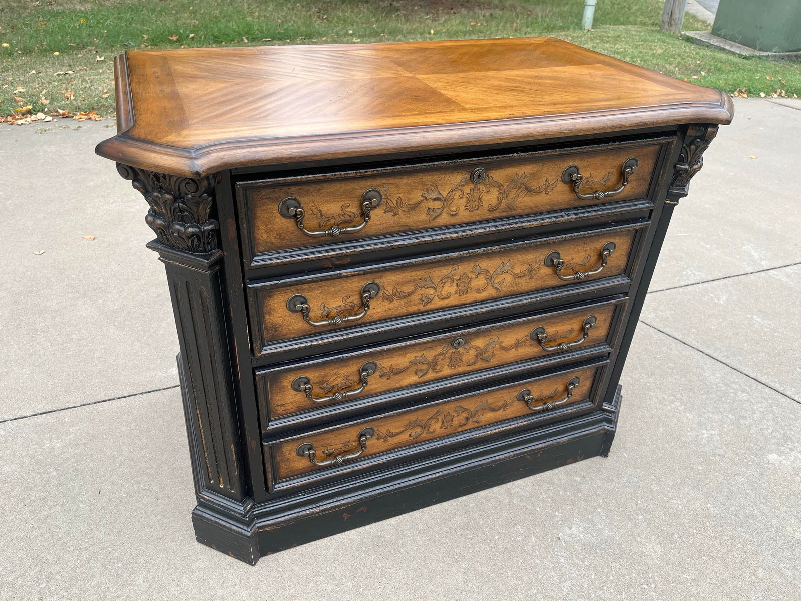 Hooker Furniture North Hampton Collection Ebonized Maple Lateral Filing Cabinet - 4