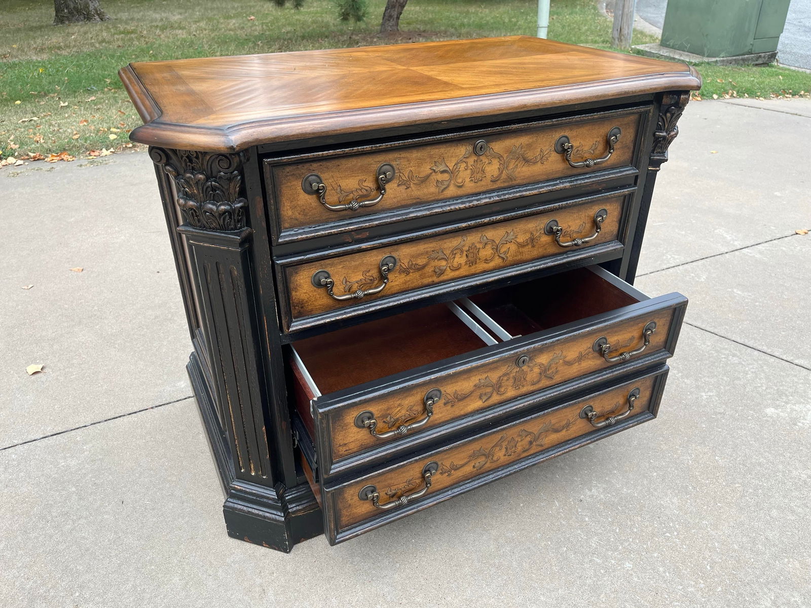 Hooker Furniture North Hampton Collection Ebonized Maple Lateral Filing Cabinet - 9