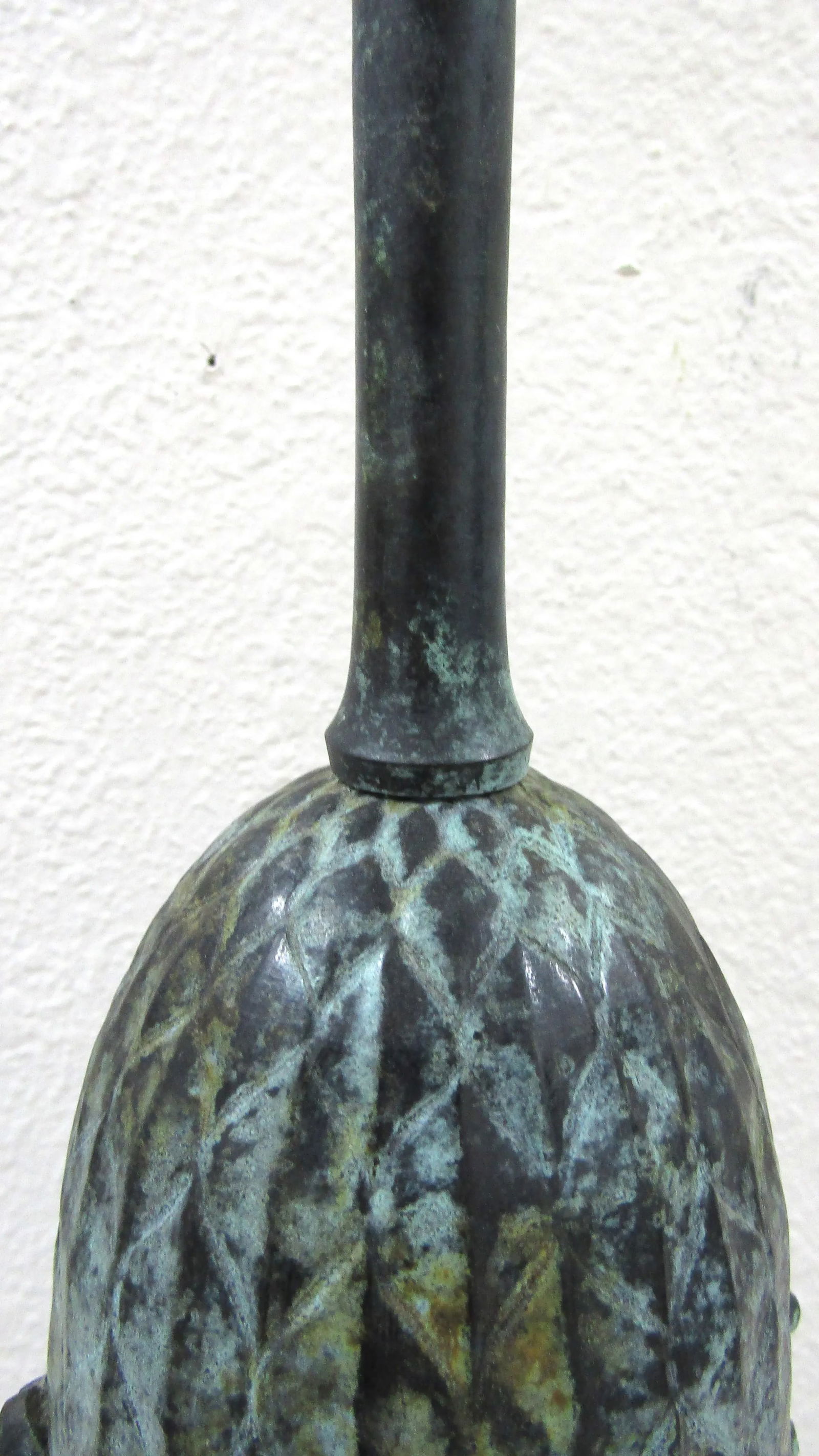 Vintage Bronze Acorn on Pedestal Table Lamp With Lampshade - 9