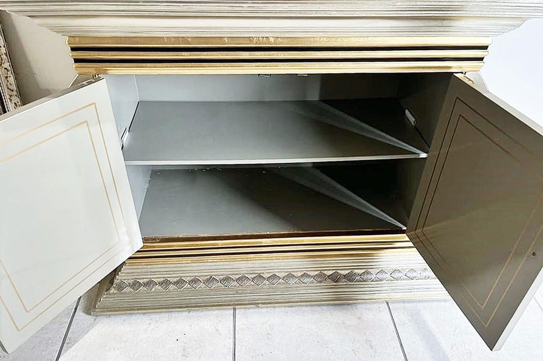 1990s Silver and Gold Contemoporary Modern Console Cabinet - 5