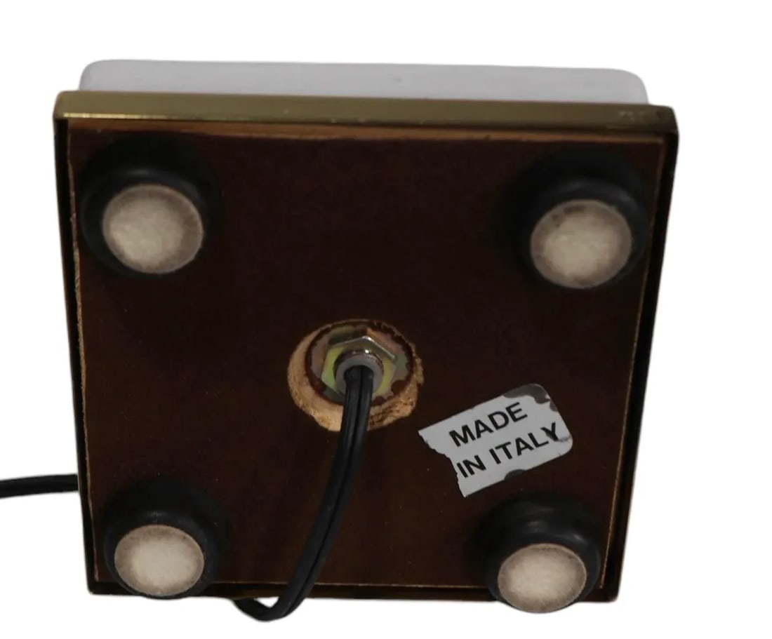 Mid Century White Ceramic Urn Form Table Lamp Made in Italy C 1970's - 8