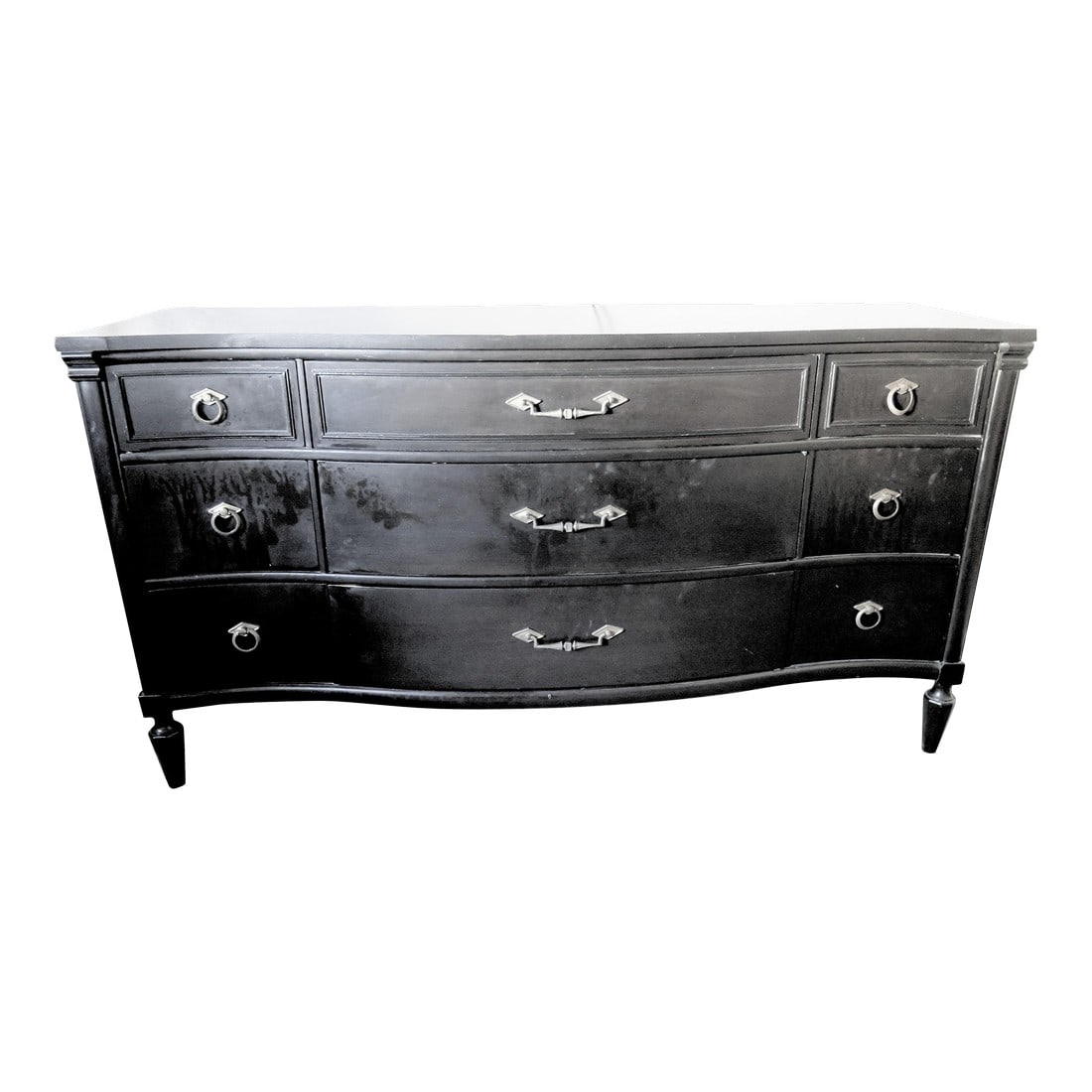 1950s Mahogany Bassett Furniture Industries Chest of Drawers With 9 Drawers and Original Architectur: This Mid-Century chest of drawers has 3 large drawers in the middle to store large pieces of clothing and also has 3 smaller drawers on each side for socks, underwear or other personal items. All toge