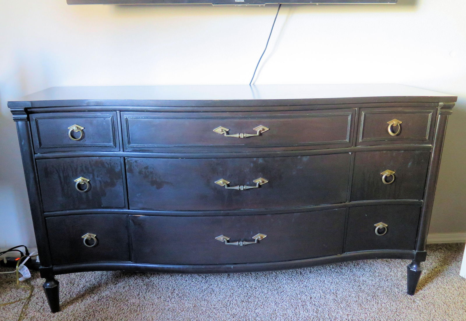 1950s Mahogany Bassett Furniture Industries Chest of Drawers With 9 Drawers and Original Architectur - 4