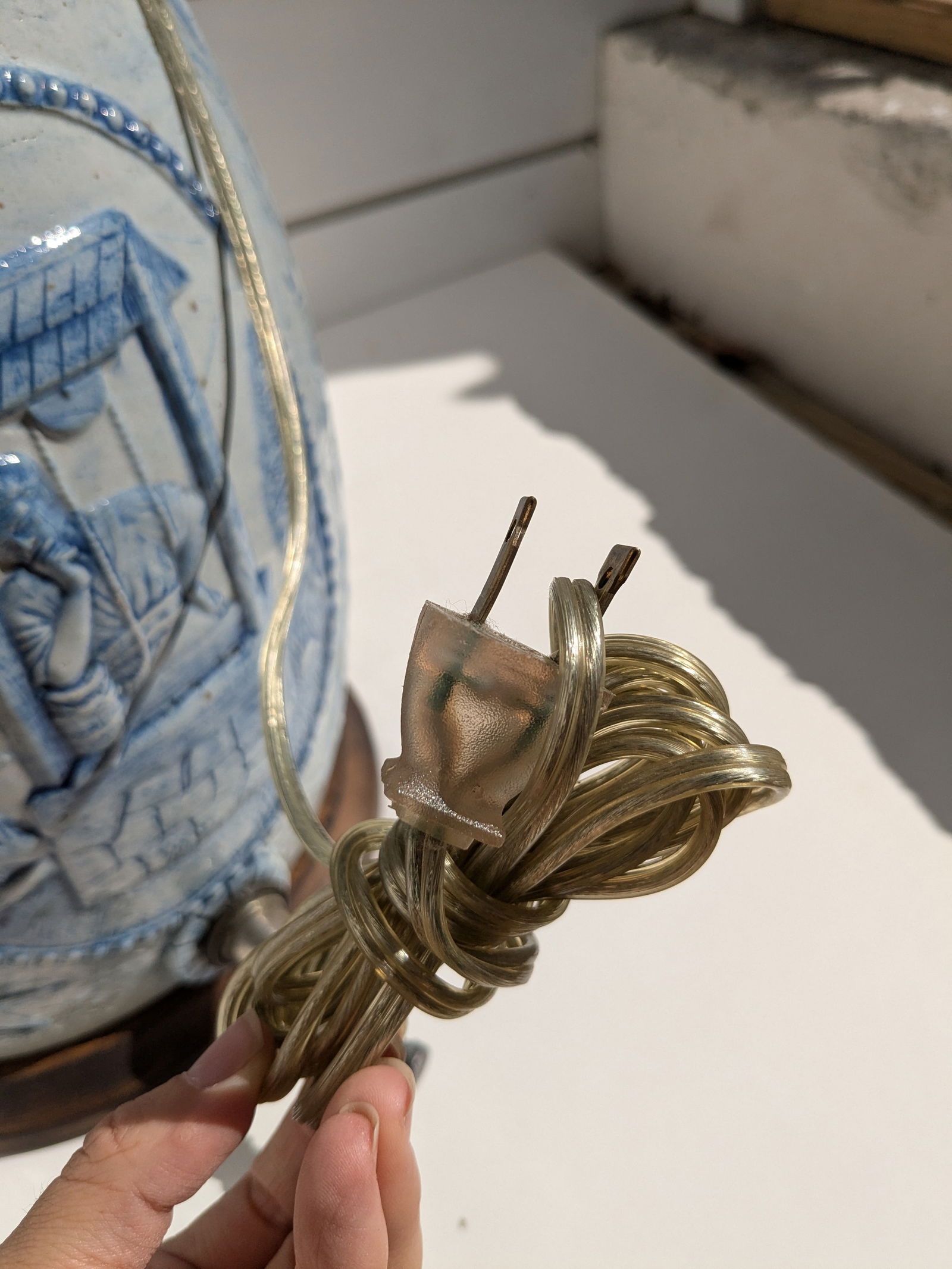 19th Century Blue Salt Glaze Stoneware Water Crock Cobalt Blue Lamp - 10