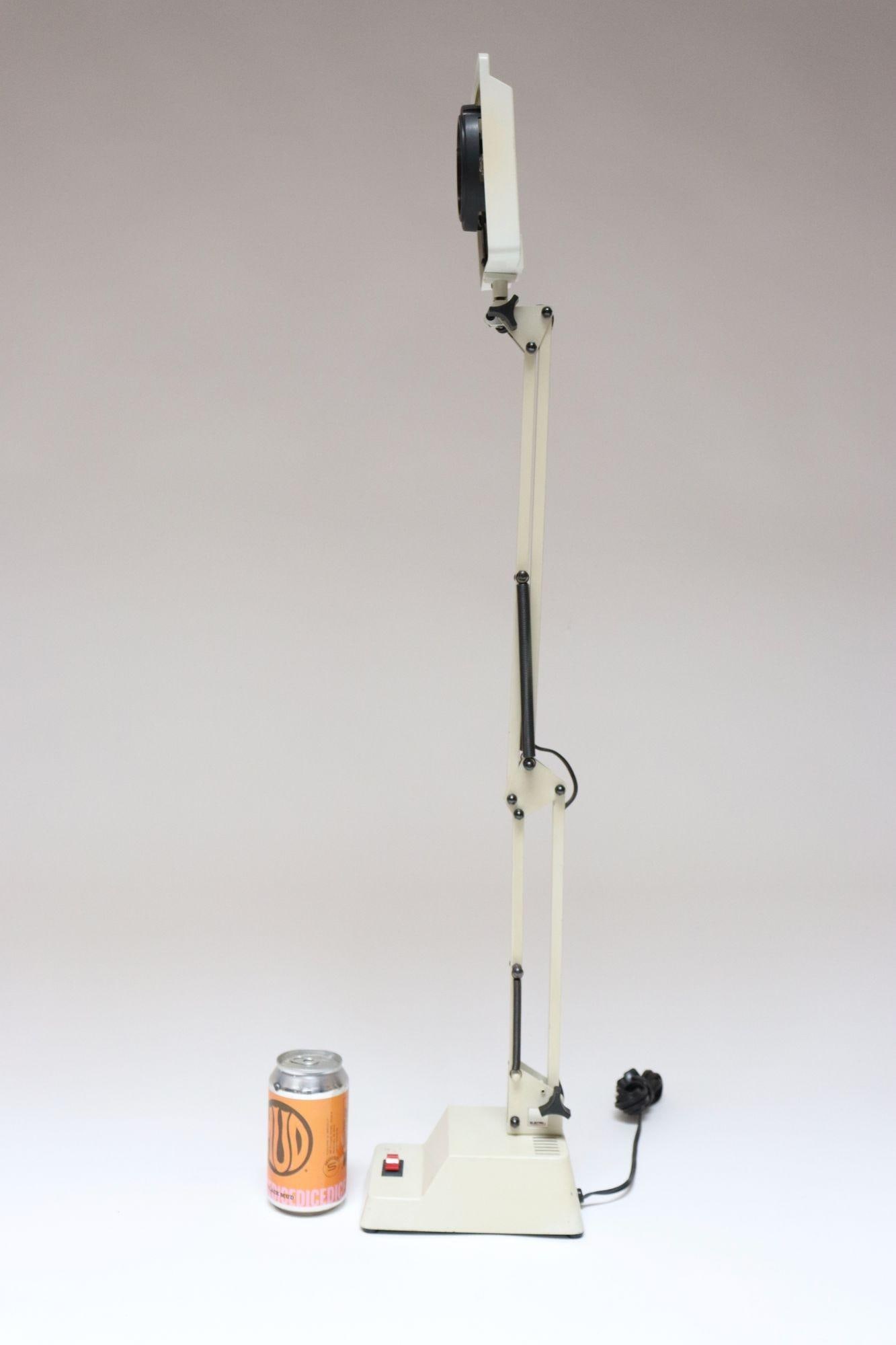 Vintage Off-White Adjustable Articulating Task / Desk Lamp by Electrix - 9