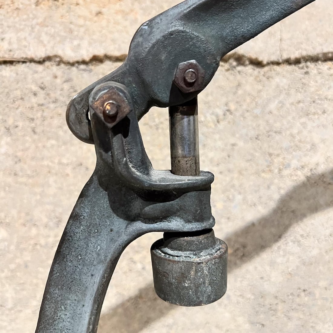 Rustic Bottle Capper Wine Corker Hand Press Cork - 2