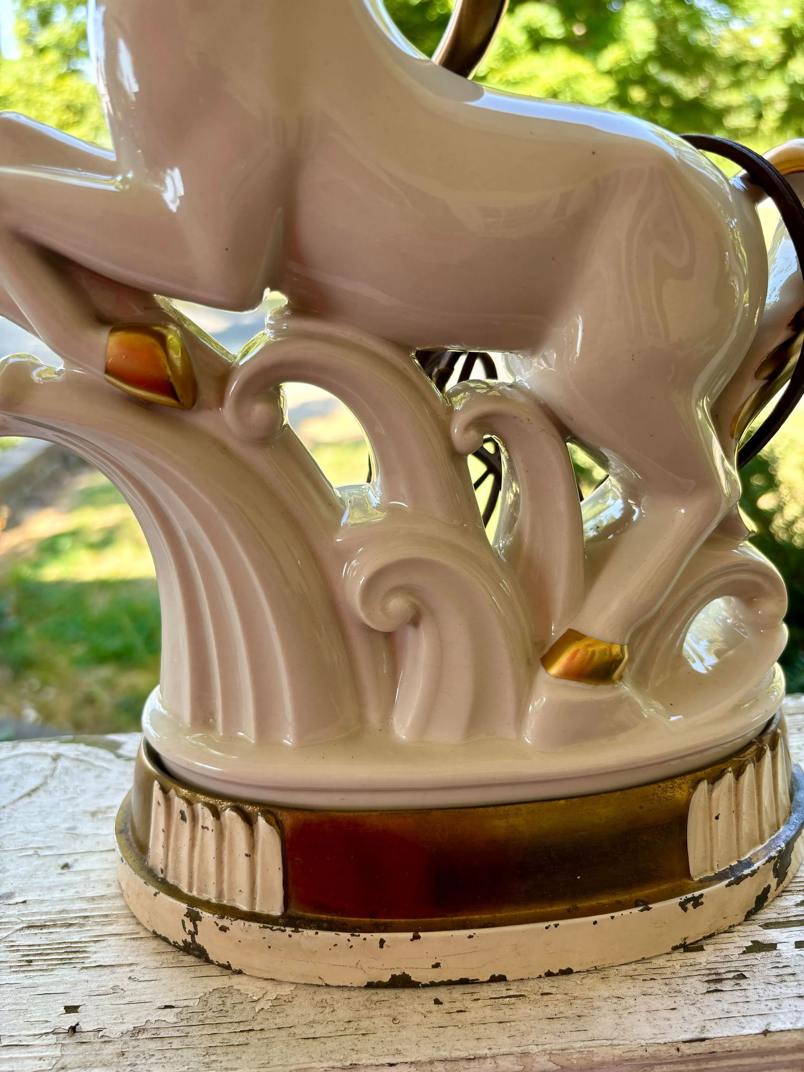 Vintage Art Deco White Gold Porcelain Horse Sculpture Lamp - 3