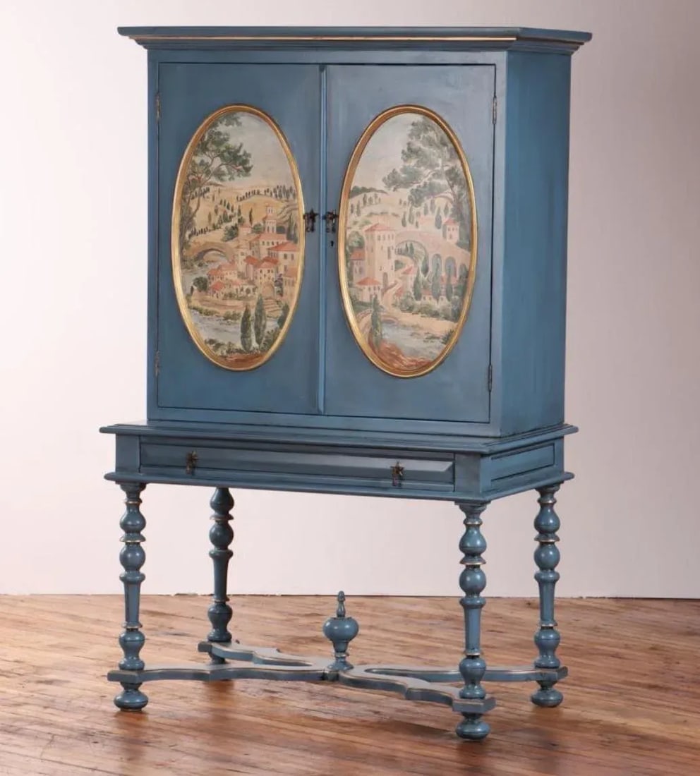 1930s Tall Blue Italian Tuscan Themed Bar Cabinet - 2