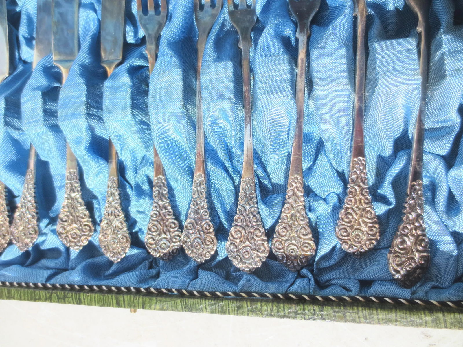 Vintage Boxed Set of Desert Forks and Knives 800 Silver -Set of 12 - 2