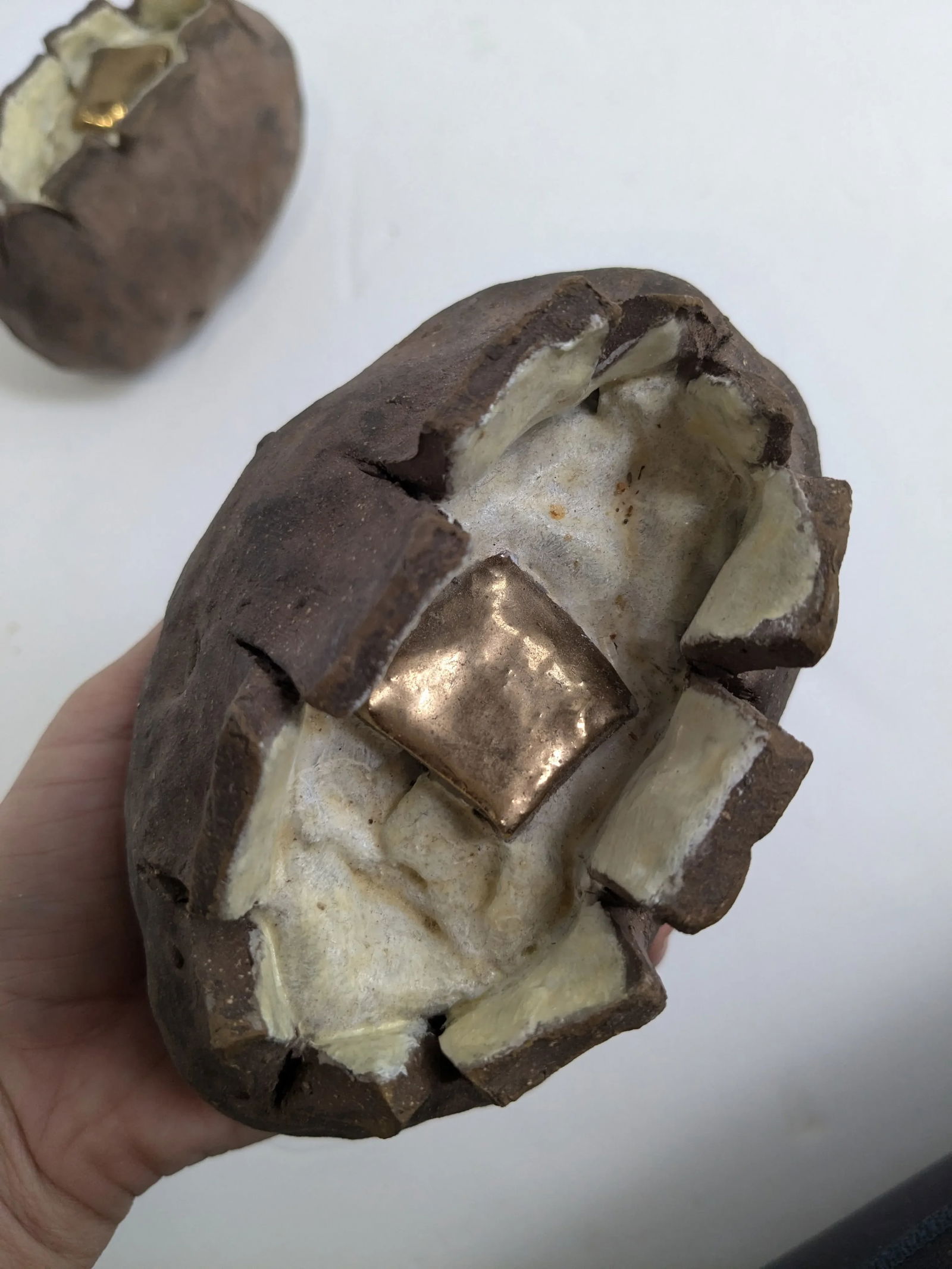 Pair of Artist Signed Ceramic Baked Potatoes, Mid 20th Century - 5