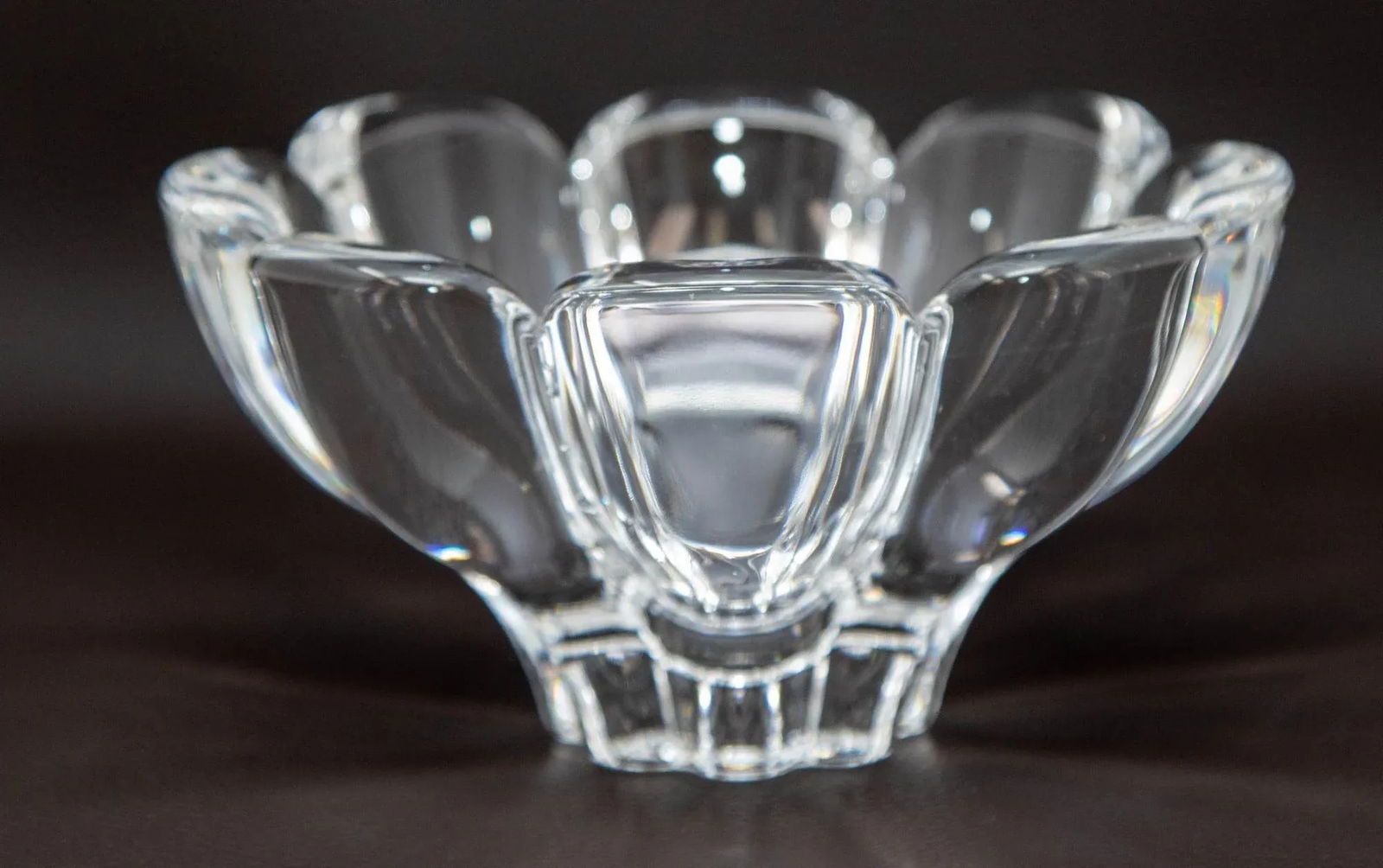 Orrefors Sweden Crystal Flower Petal Shaped Bowl Dish 1980s - 12