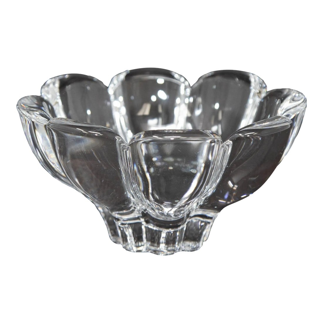 Orrefors Sweden Crystal Flower Petal Shaped Bowl Dish 1980s: Orrefors Sweden Crystal Flower Petal Shape Bowl Candy or Nut Dish. Circa 1980s. The Swedish crystal flower bowl for Orrefors, showcases a flared form with a scalloped edge. Stunning heavy