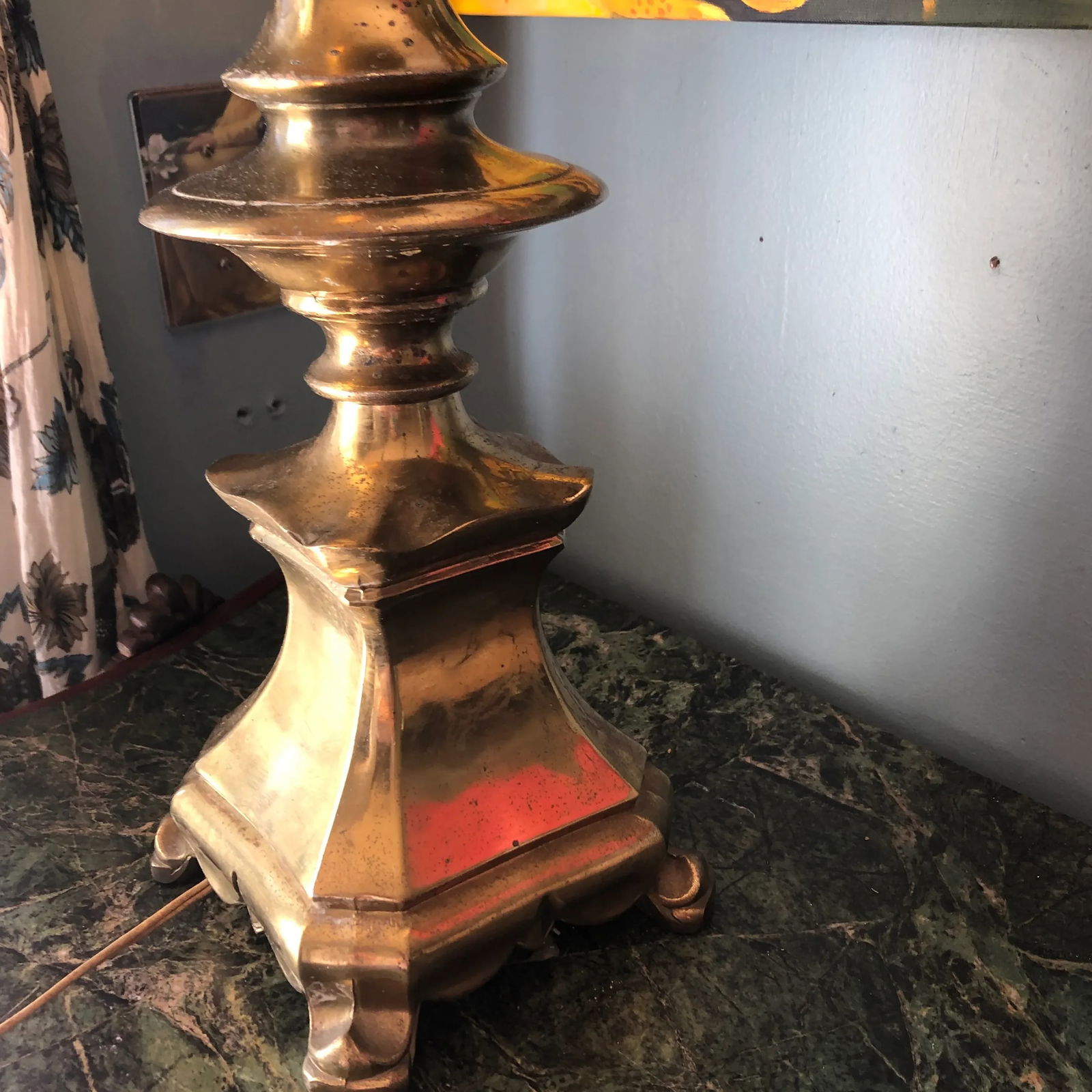 1970s Brass Footed Table Lamp With Shade - 8