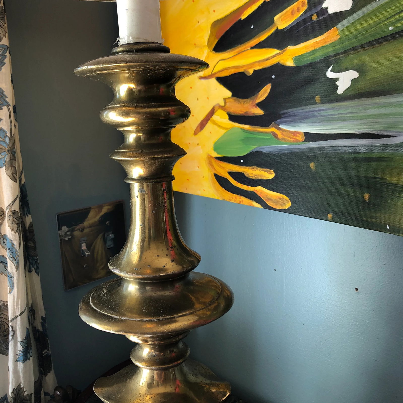 1970s Brass Footed Table Lamp With Shade - 9