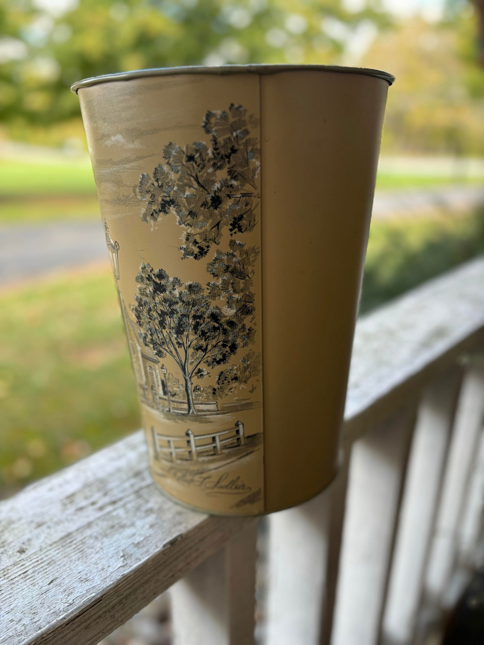 1950s Cheinco Metal Waste Paper Basket of Bruton Parish Church in Williamsburg Va Signed Robert F. S - 6