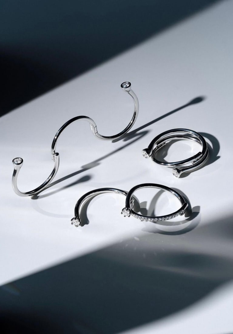 Geometric Diamond White Gold Exclusive Ring for Her - 3