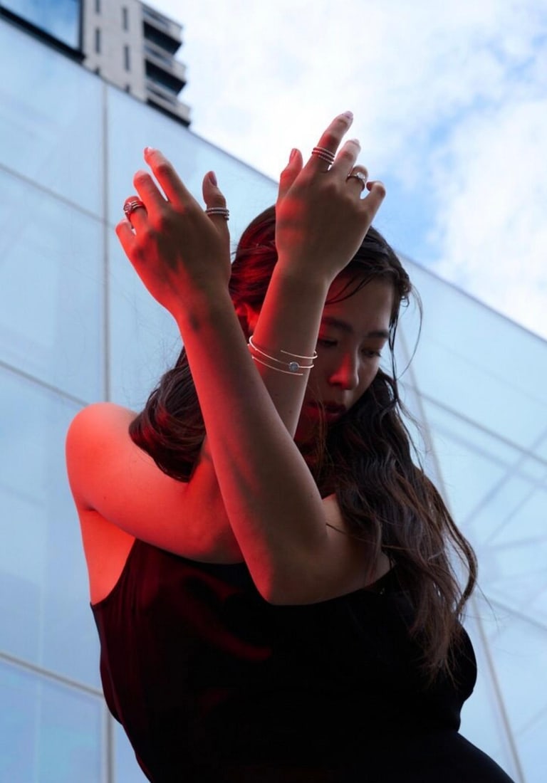 Serpent Round Shape Diamond Bracelet 14K Yellow Gold for Her - 16