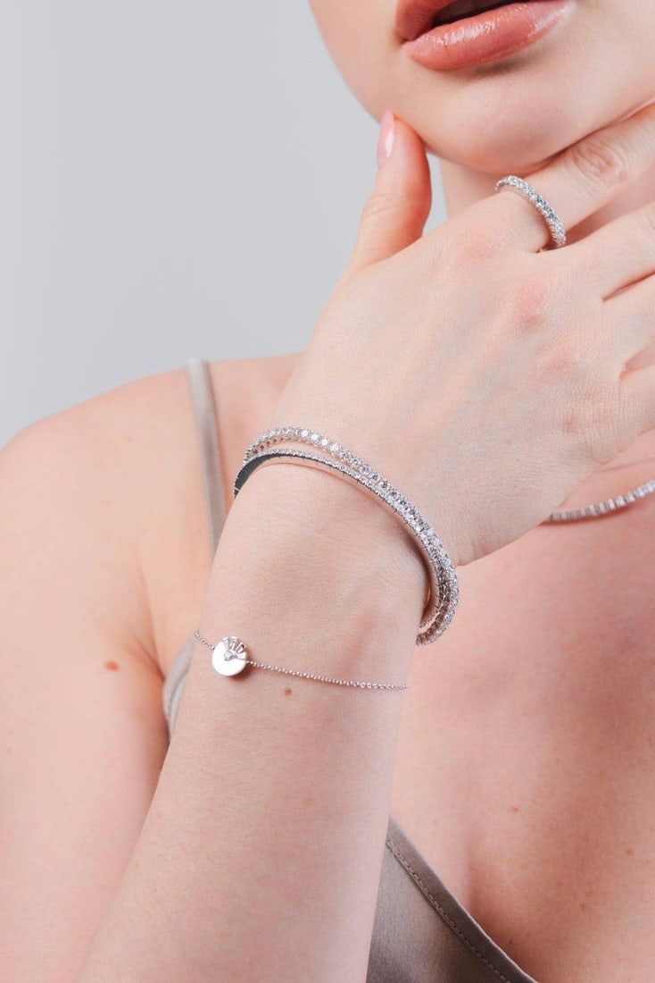 Capsule Band Diamond 18K Gold Bracelet for Her - 3