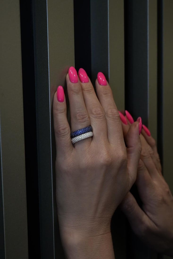 Every Day Band Diamond 18K White Gold Exclusive Ring - 13