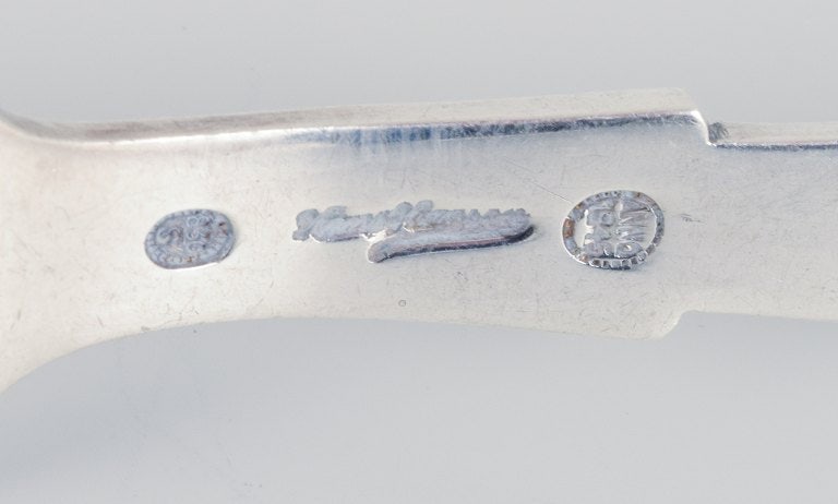 Hans Hansen silverware, Arvesølv no. 7. Two art deco lunch forks in Danish 830 silver. - 5