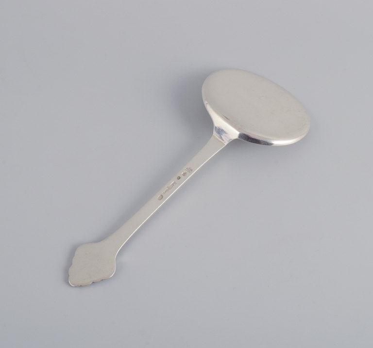 Evald Nielsen, Denmark, Art Nouveau serving spade in Danish 830 silver. Denmark 1927. - 4