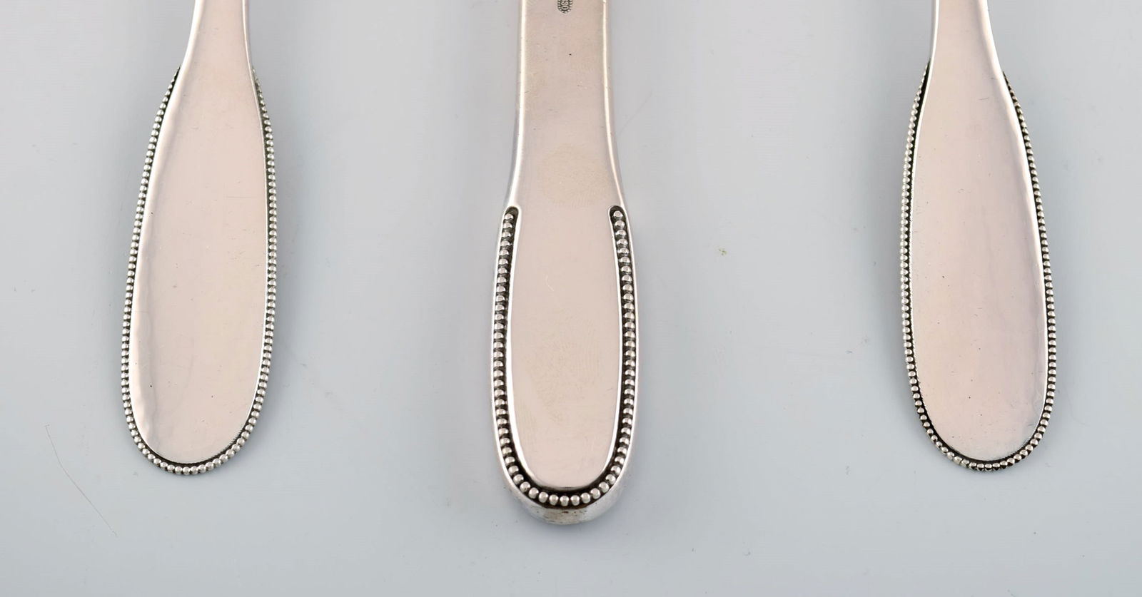 Evald Nielsen number 14 dinner service in hammered silver (830) for six people. 1920s. - 4