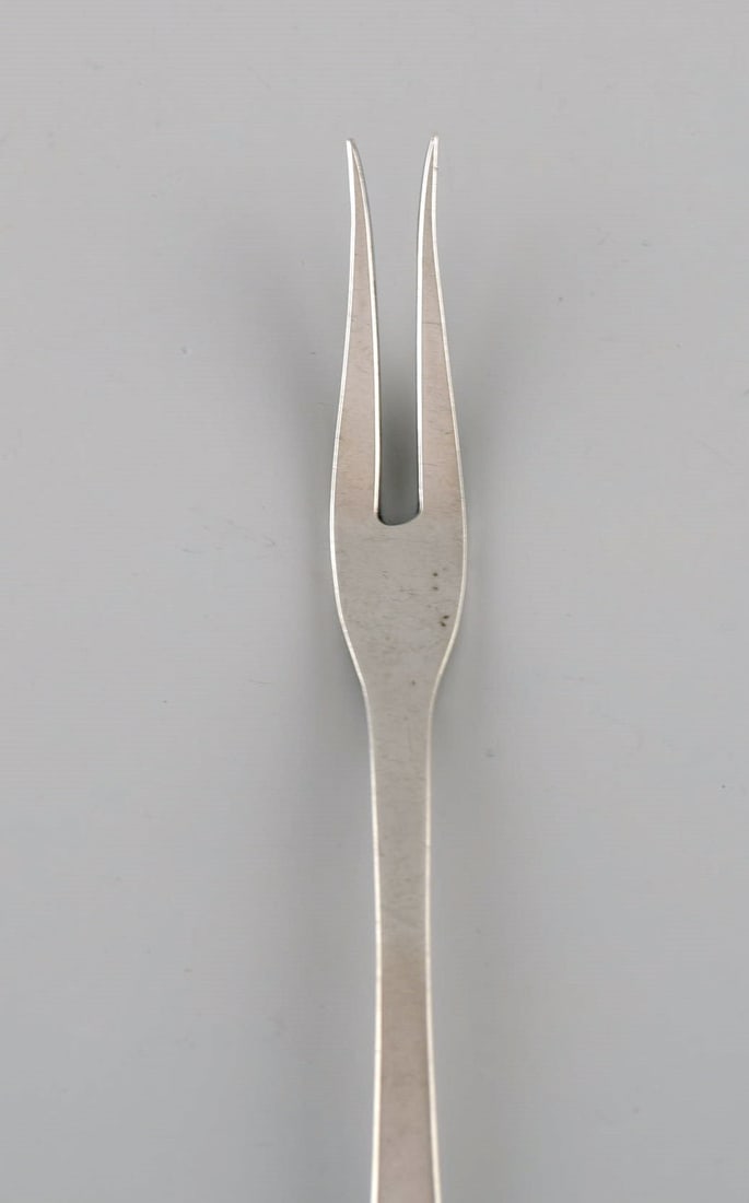 Early Georg Jensen Rope cold meat fork in silver (830). Dated 1915-1930. - 3