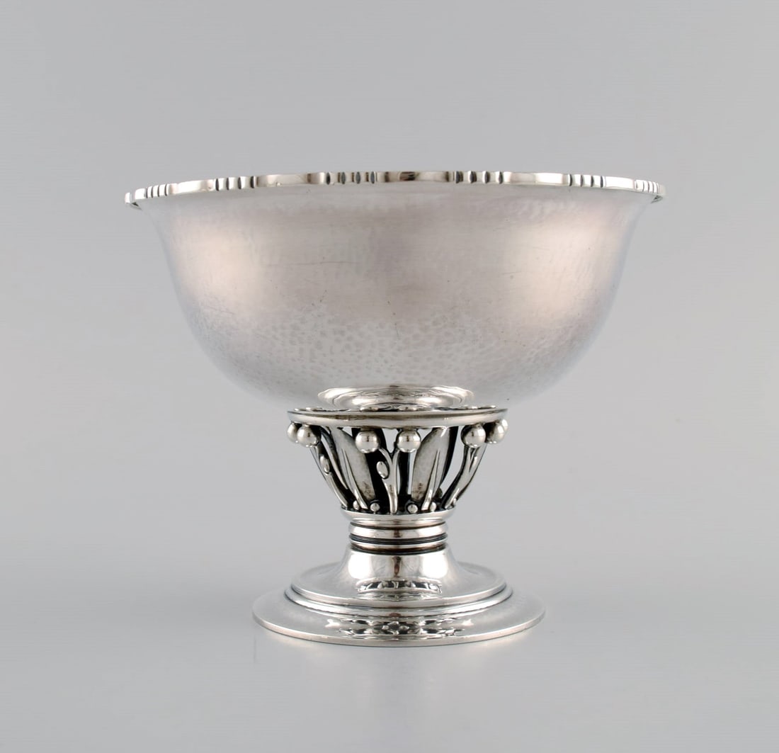 Georg Jensen "Louvre" bowl / compote in sterling silver. Art nouveau style with nature's organic - 8