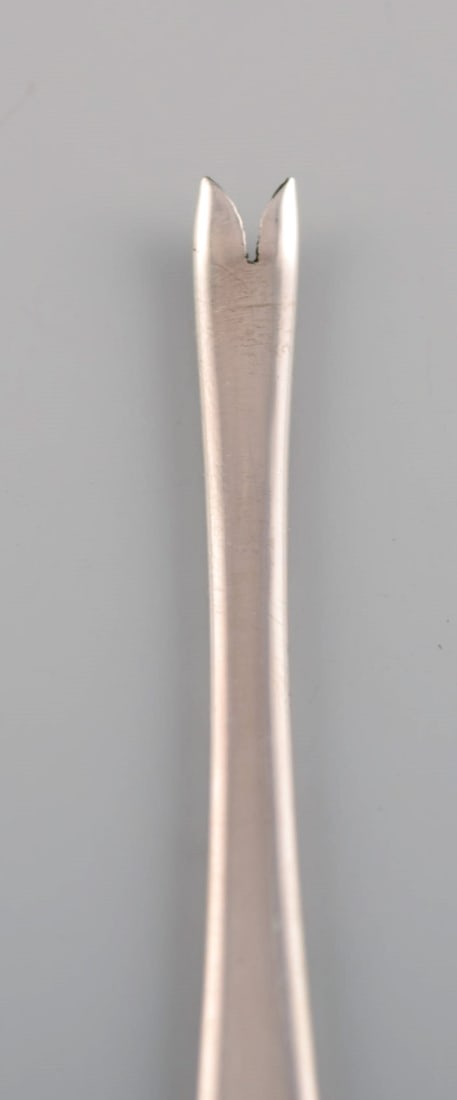 Three Evald Nielsen number 14 lobster forks in hammered silver (830). 1920s. - 4