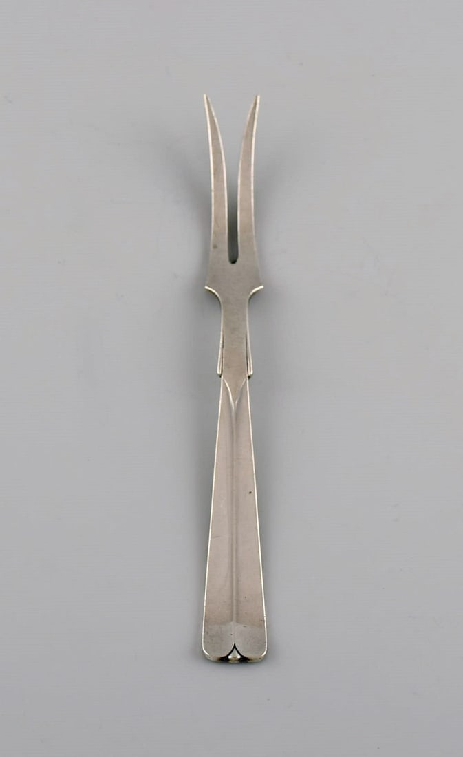Hans Hansen silverware no. 7. Two art deco cold meat forks in silver (830). Dated 1936. - 2