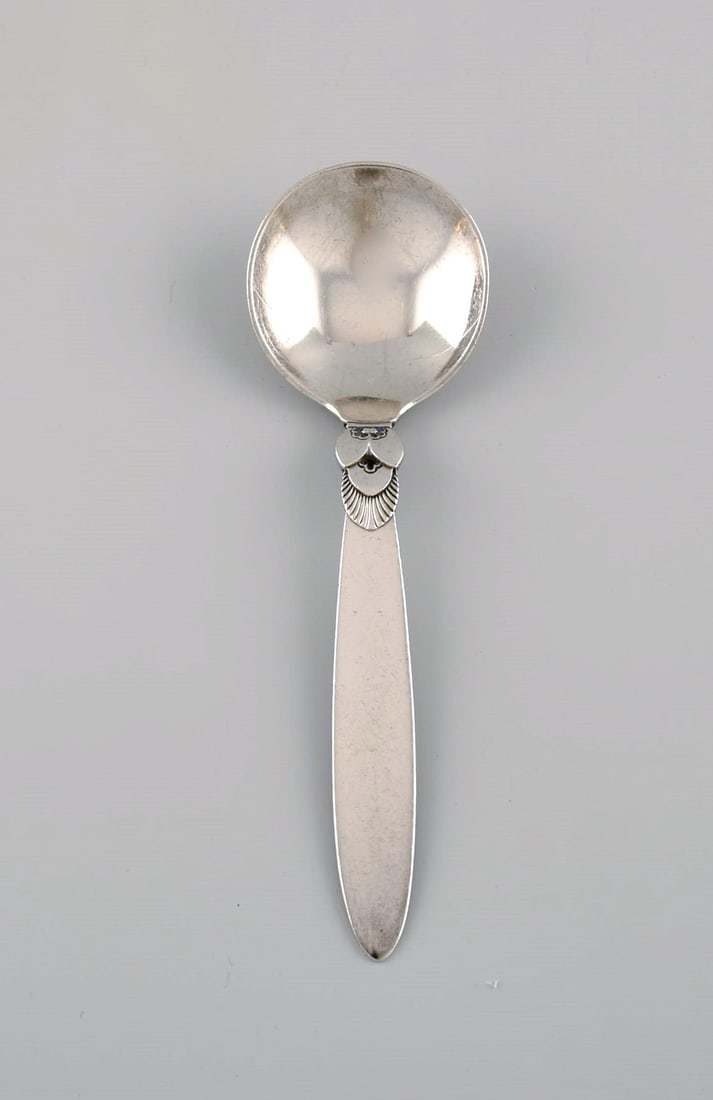 Georg Jensen Cactus jam spoon in sterling silver.: Title:Georg Jensen Cactus jam spoon in sterling silver. Description:Georg Jensen Cactus jam spoon in sterling silver. Length: 13.8 cm. In excellent condition. Stamped. Our skilled Georg Jensen silvers