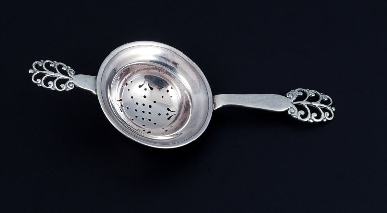 Danish silversmith, tea strainer. Danish 830 silver. - 3