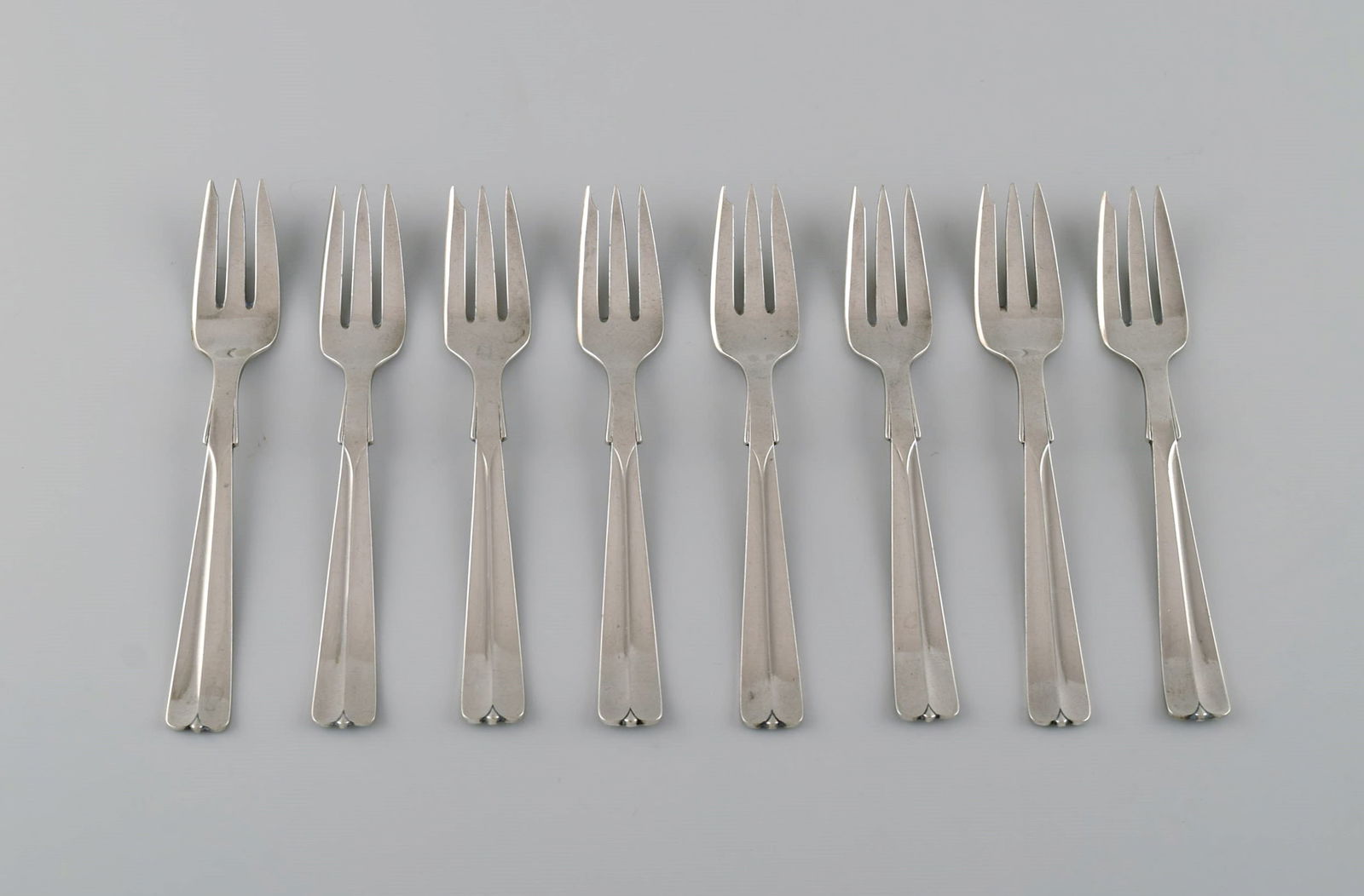 Hans Hansen silverware no. 7. Eight art deco silver (830) pastry forks. 1930s. (1 of 5)