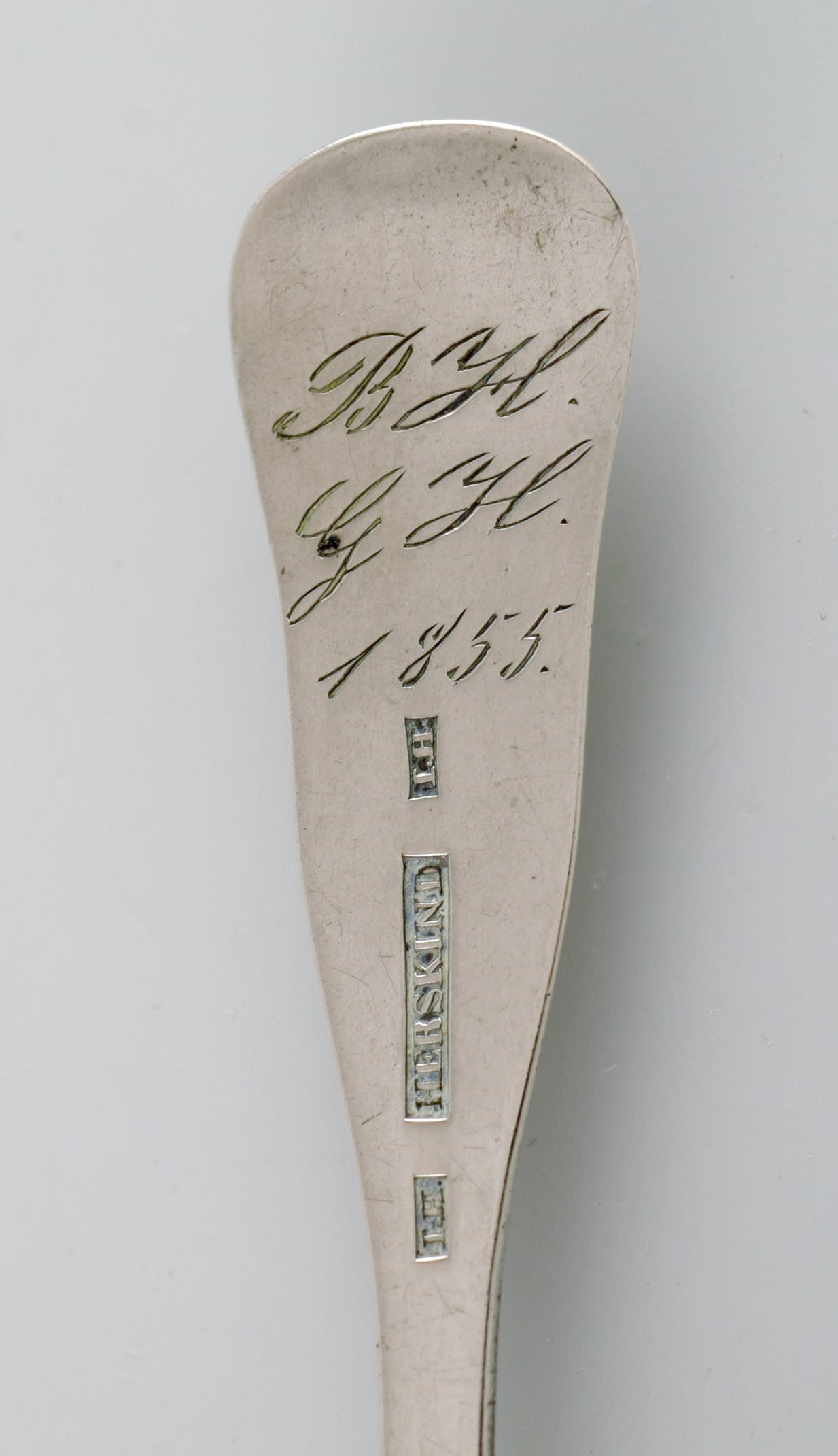 European silversmith. Antique silver tea strainer. Dated 1855 - 5