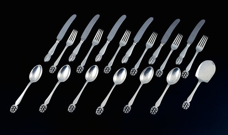 Danish silversmith, complete lunch service for six people. A total of 19 pieces.: Title:Danish silversmith, complete lunch service for six people. A total of 19 pieces.Description:Danish silversmith, complete lunch service for six people. A total of 19 pieces. Danish 830 silver.