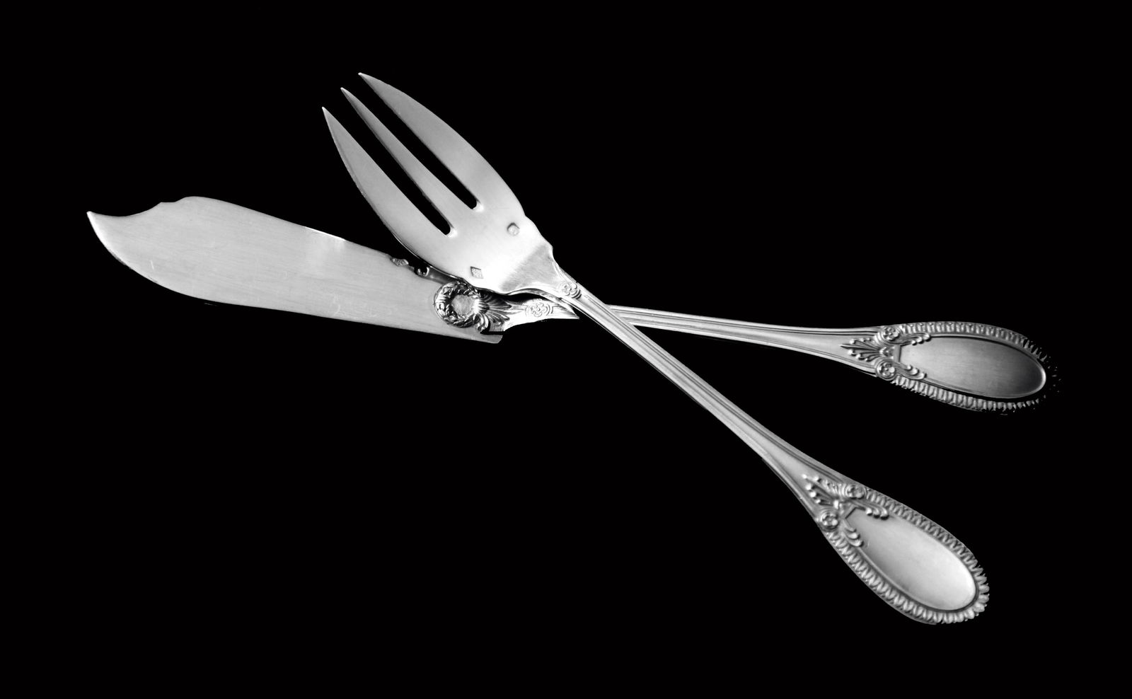 HENIN - 138pc LOUIS XVI ANTIQUE FRENCH 950 STERLING SILVER FLATWARE SET - 5