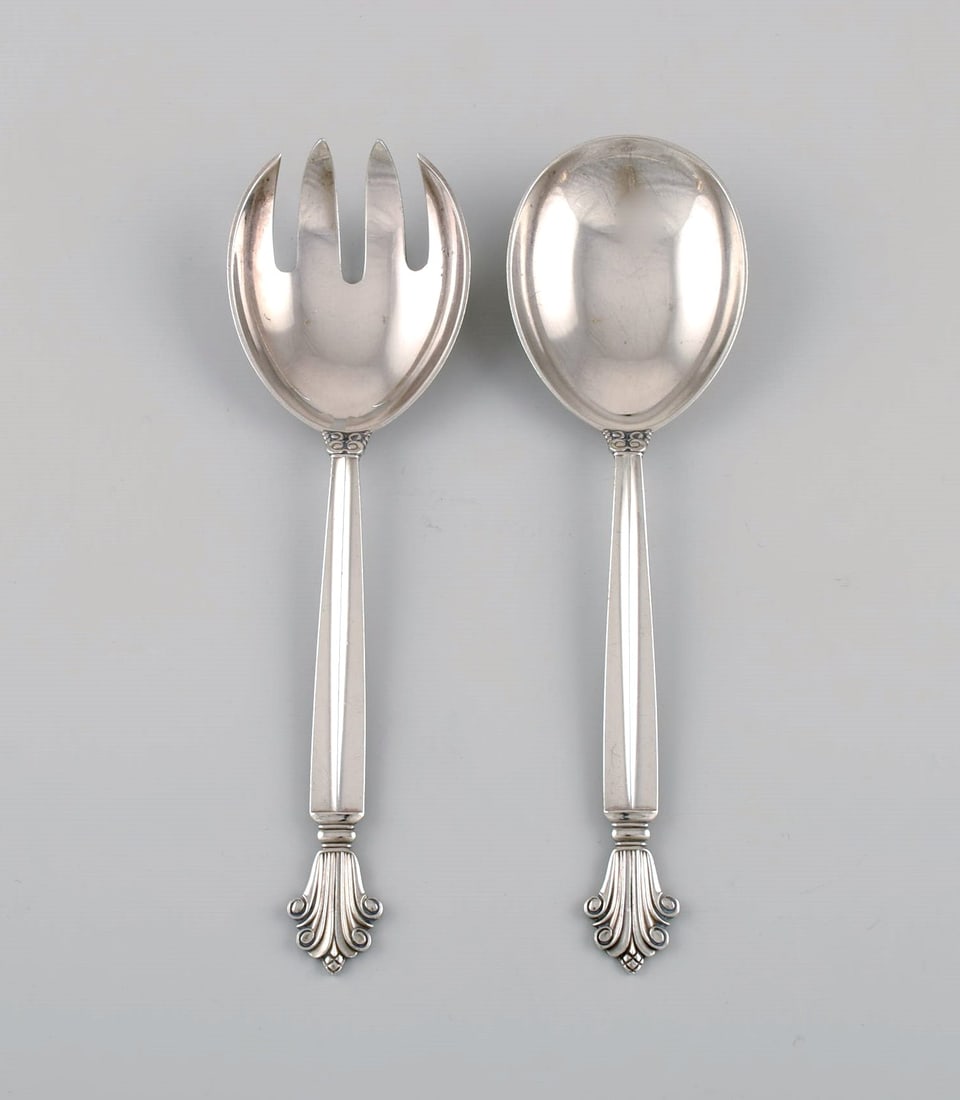 Georg Jensen Acanthus salad set in sterling silver.: Title:Georg Jensen Acanthus salad set in sterling silver. Description:Georg Jensen Acanthus salad set in sterling silver. Length: 20.5 cm. In excellent condition. Stamped. Our skilled Georg Jensen sil