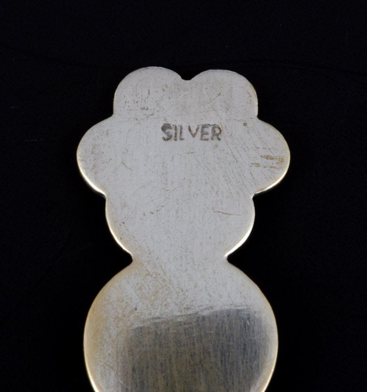 Hong Kong silver, eight spoons with different motifs. - 9