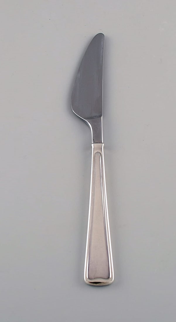 Rare Georg Jensen Koppel cutlery. Dinner knife in sterling silver and stainless steel. (1 of 4)