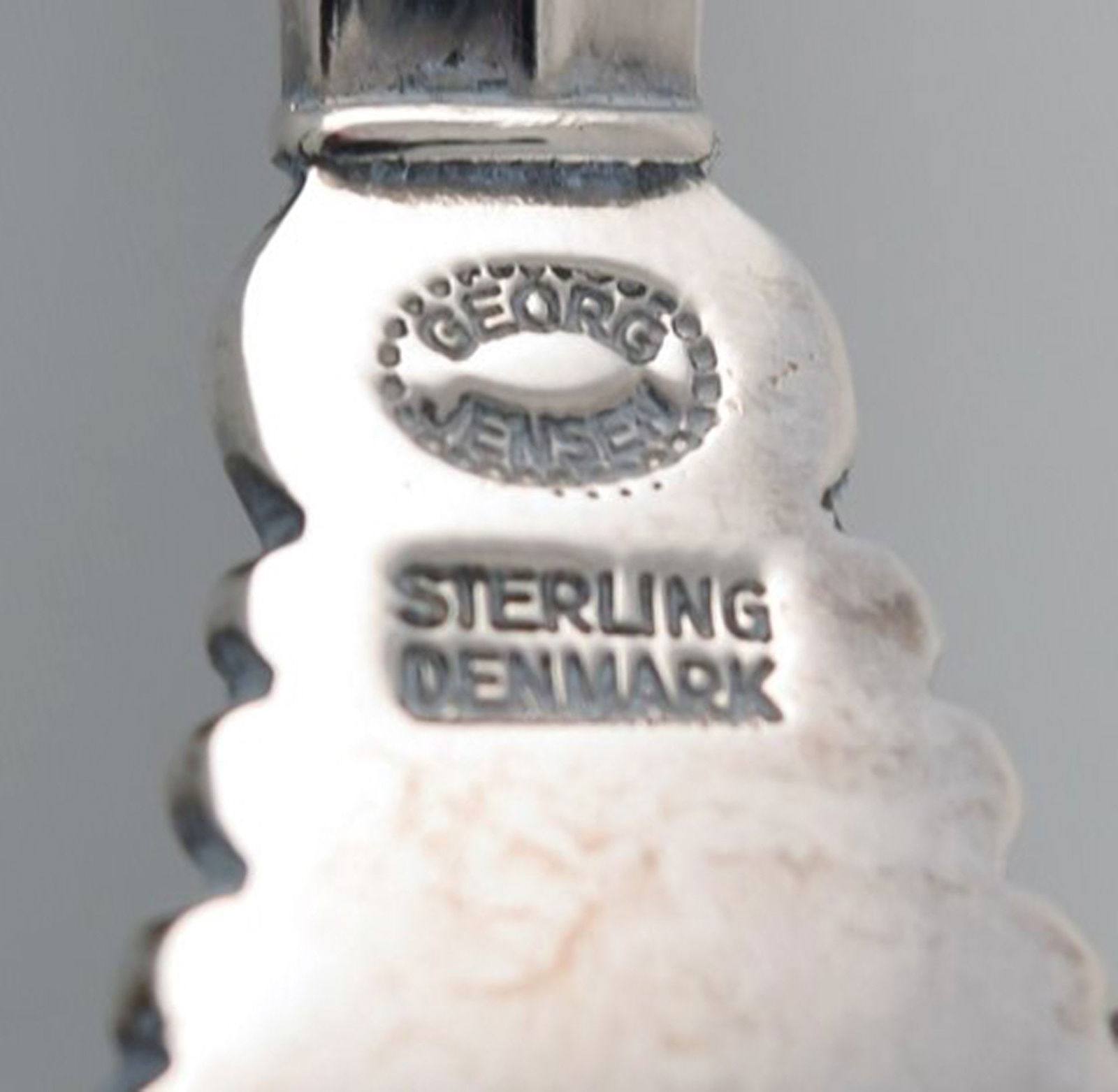 Johan Rohde for Georg Jensen. Acanthus lunch fork in sterling silver. Two pieces in stock. - 4