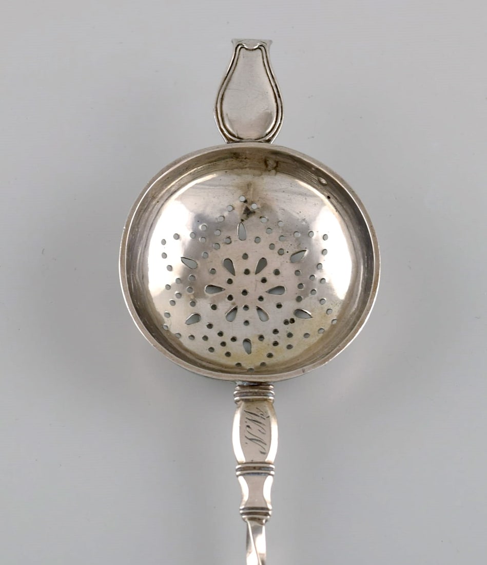 Danish silversmith. Antique silver (830) tea strainer. Dated 1864. - 2