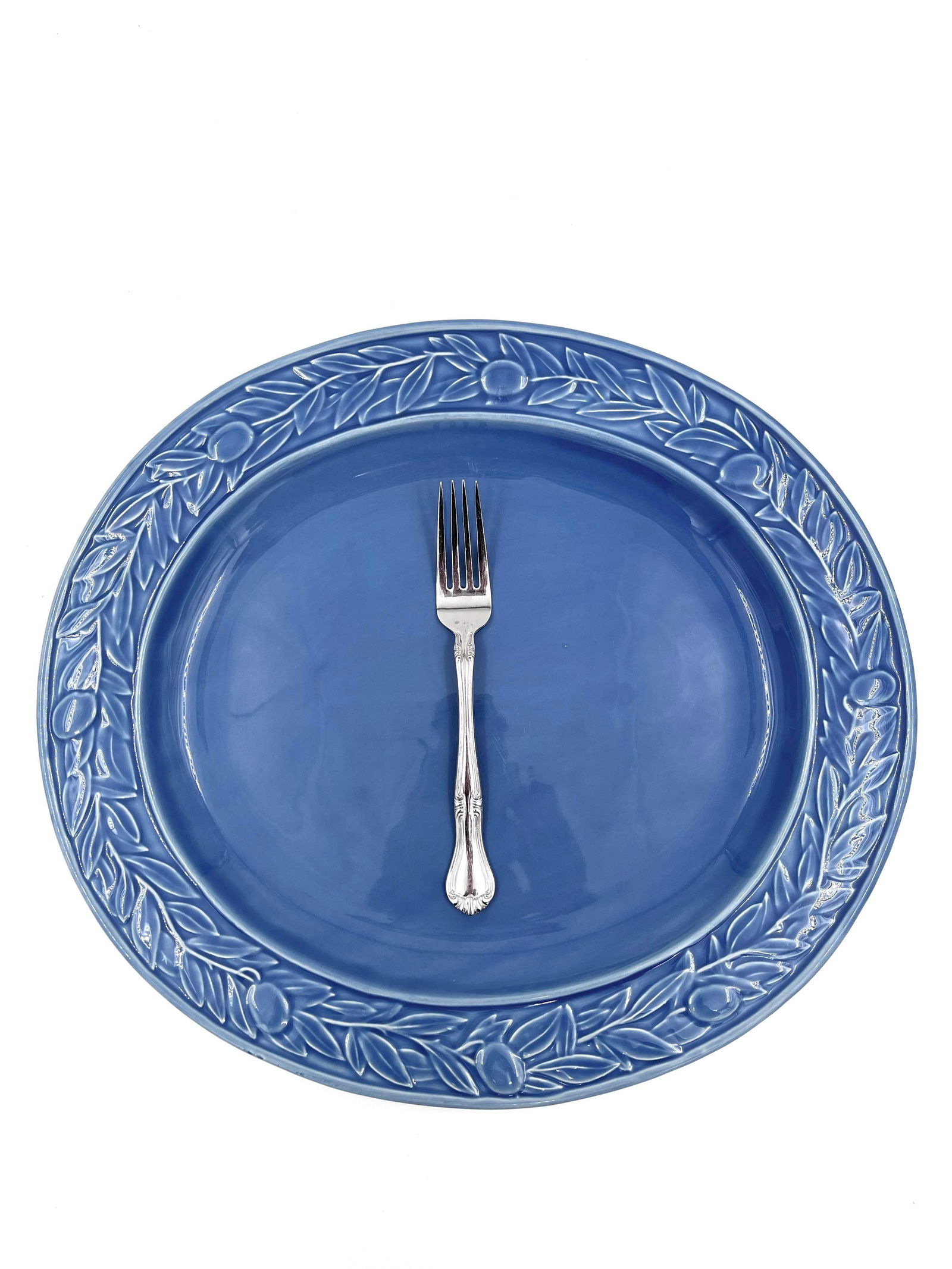 Vintage Blue Bordallo Pinheiro Majolica Style Blue Oval Serving Platter With Embossed Olive Branch D - 3