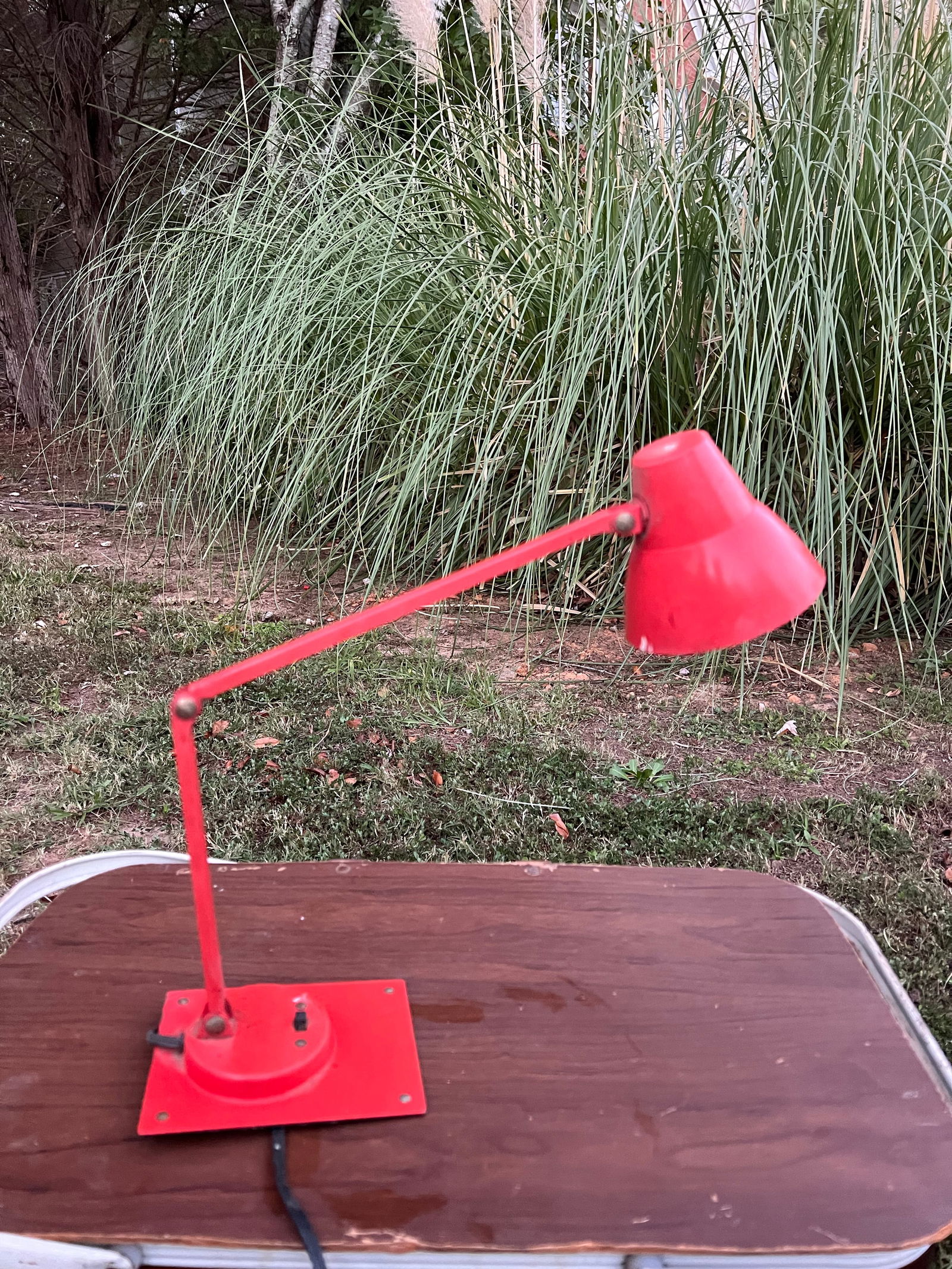 Vintage Cherry Red Desk Lamp - 2