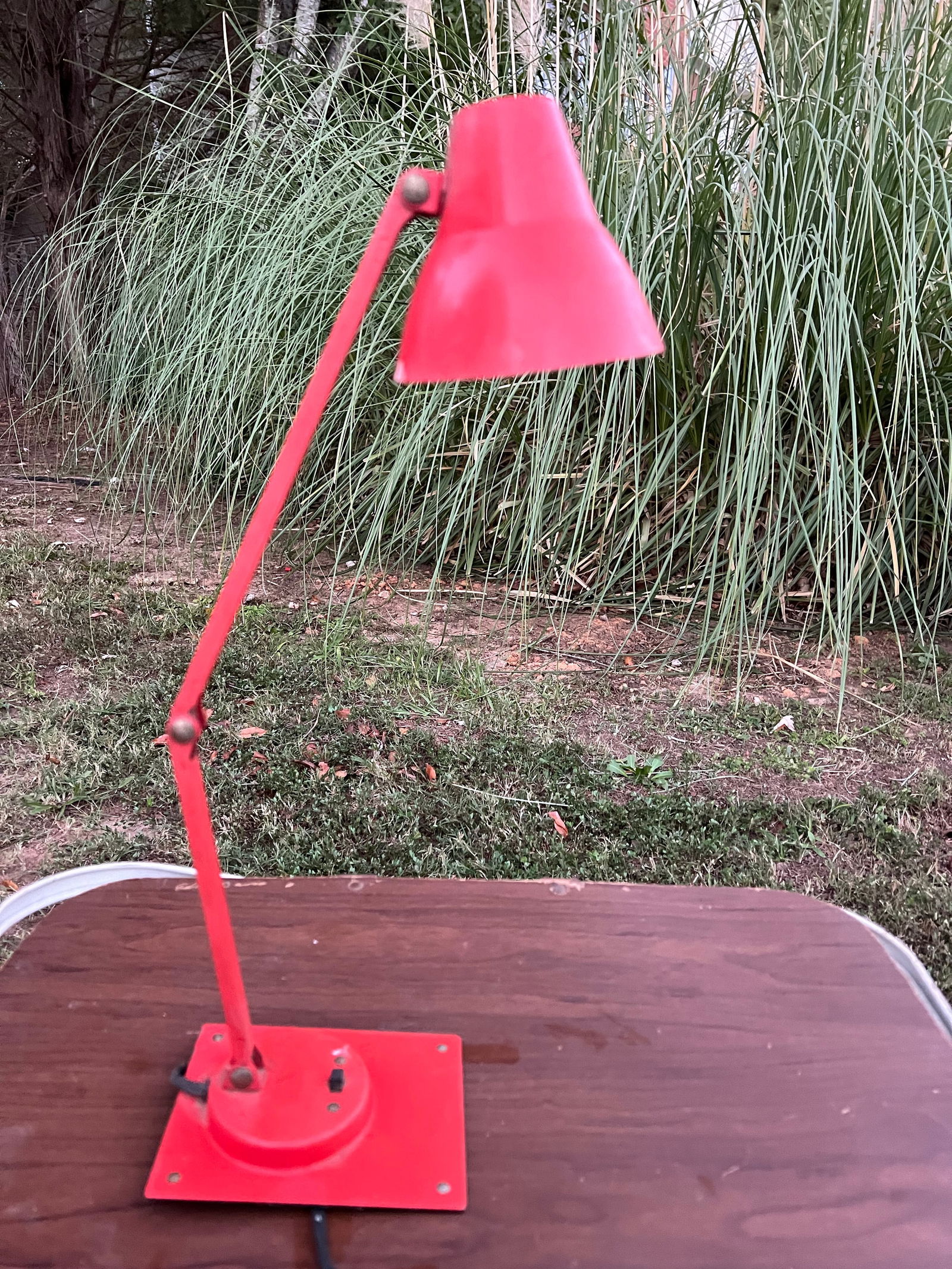 Vintage Cherry Red Desk Lamp - 3