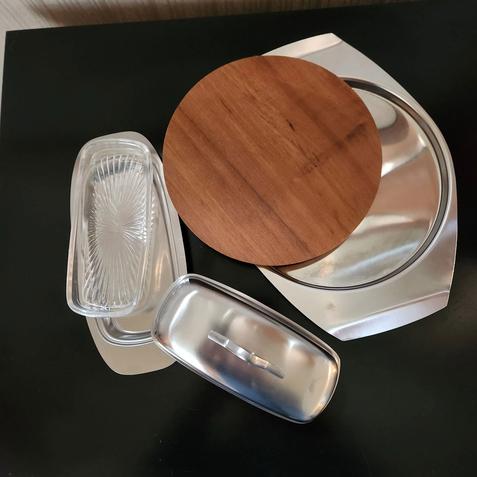 1960s Modern Hostess Cheese Board and Butter Dish Set Japan - 2