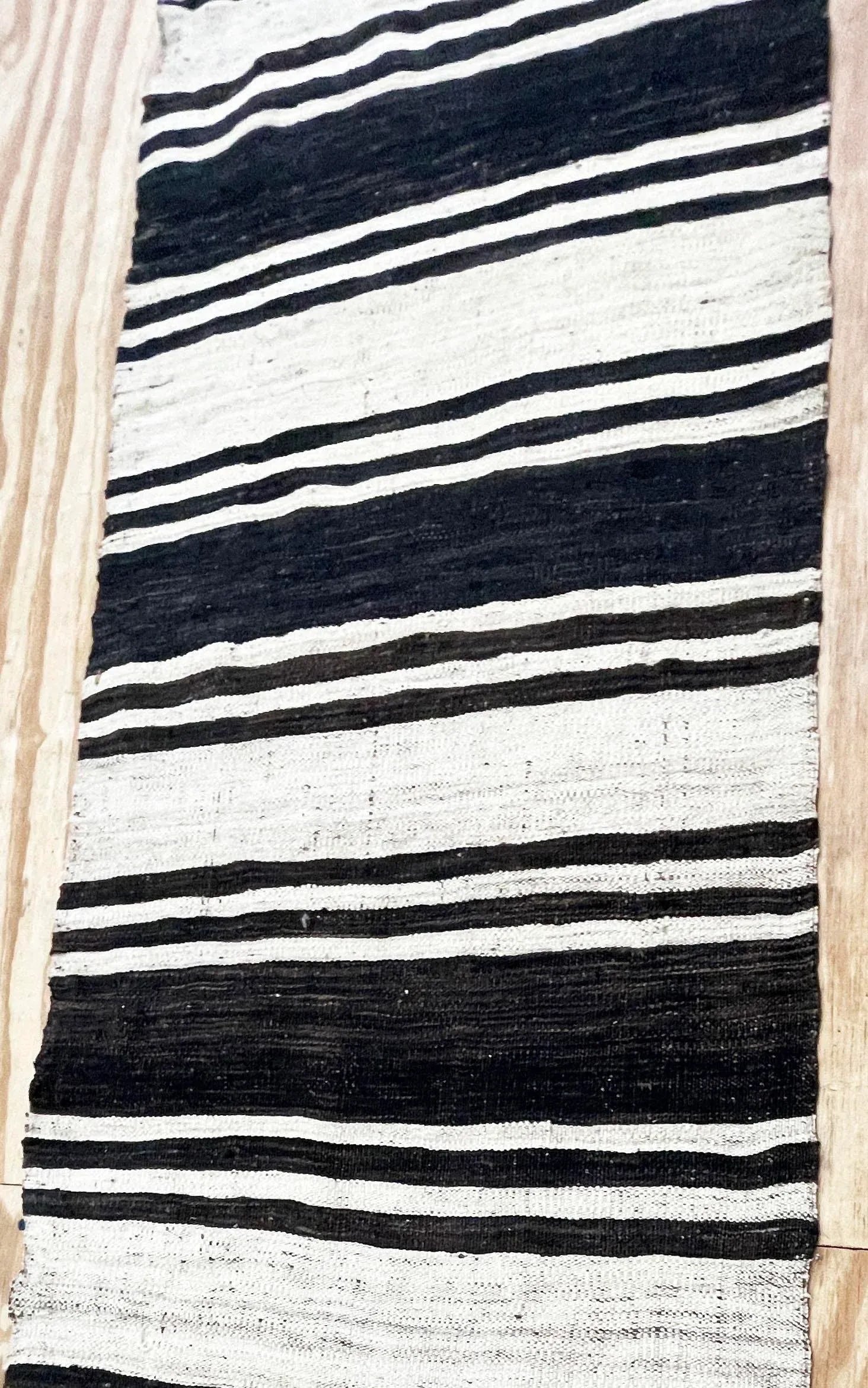 Mazanderan Kilim, Long Runner - 3